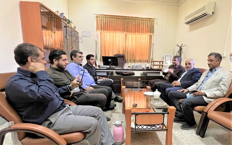 دیدار رئیس انجمن عکاسان و فیلمسازان جنوب کرمان با معاونین اداره کل فرهنگ و ارشاد اسلامی